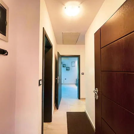 Aurelia - Jacuzzi Garden House Dom wakacyjny