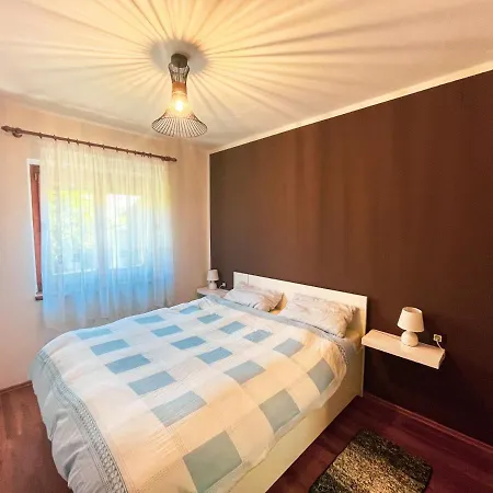 Dom wakacyjny Aurelia - Jacuzzi Garden House