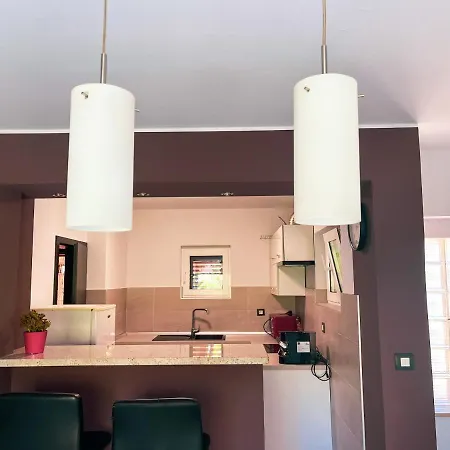 Aurelia - Jacuzzi Garden House Dom wakacyjny Banjole